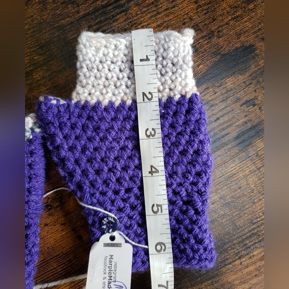 Handmade Fingerless gloves💜 shortie/super soft acrylic yarn, MarpleMade Designs - Picture 7 of 7